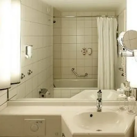 H+ 4* Leipzig